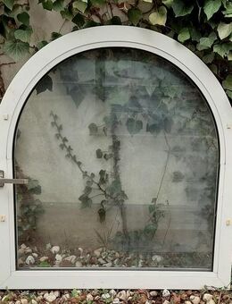 Bogenfenster ohne Rahmen – vielseitig verwendbar mit etwas Fantasie - Niederfischbach