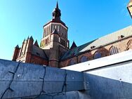 Eigentumswohnung mit Loggia an der St. Marien Kirche - Stralsund