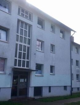 Ihr neues Zuhause: individuelle 2,5-Zimmer-Wohnung - Lauenburg (Elbe)