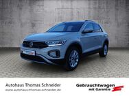 VW T-Roc, 1.5 TSI Life Park LE, Jahr 2023 - Reichenbach (Vogtland)