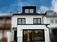 Townhouse in Sendling: 135 m2 Effizienzhaus(A+) mit Wärmepumpe, PV-Anlage und Sonnenterrasse - München