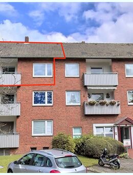 BEZUGSFREI: 2 Zimmer-Wohnung mit Südbalkon, großem Dachbodenraum + Garage in zentrumsnaher Wohnlage! - Husum (Schleswig-Holstein)