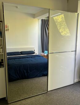 Wardrobe with mirror- very good condition - Berlin Steglitz-Zehlendorf
