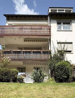 Schöne 4-Raum-Erdgeschosswohnung mit Balkon nahe des Rhein-Ruhr-Zentrums sucht neuen Eigentümer - Mülheim (Ruhr)