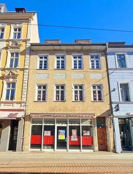 Charmantes Mehrfamilienhaus mit 3 Wohneinheiten und einer Ladenfläche in erstklassiger Lage! - Brandenburg (Havel)