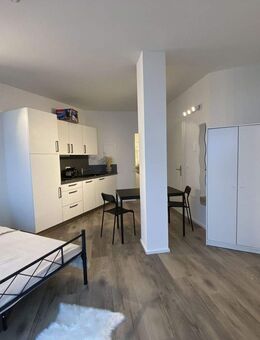 Mitten in STUTTGART ! Wunderschöne vollmöbilierte Studioapartments zur Miete - Stuttgart