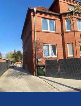 --- moderniesiertes 3 Familienhaus --- - Celle