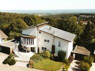 Exklusives Zweifamilienhaus mit wunderschönem Fernblick - Bexbach