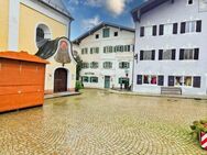 Historisches Haus mit zusätzlichen Geschäfts- Büroflächen aus dem Jahre 1577 am Marktplatz - Neubeuern