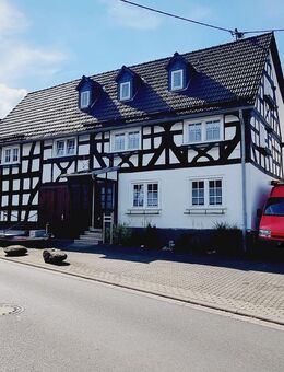 Westerburg-Stadtteil: Kleinod in Westerburg-Saniertes Fachwerkhaus - Westerburg