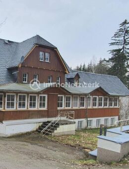 Mehrfamilienhaus im Erzgebirge nahe Freiberg/Sachsen - Brand-Erbisdorf