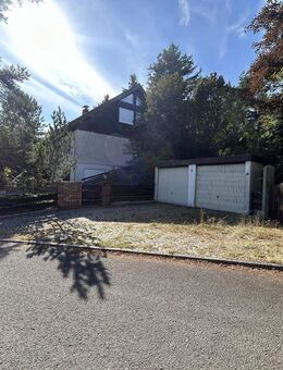 Villa inklusive 3 Grundstücke + Garage - Rehau