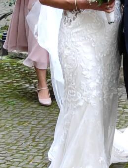 Traumhaftes Brautkleid - Luhden