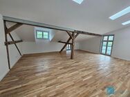 Extravagante DG-Wohnung mit Wasserblick + Loft-Charakter | Erstbezug | Balkon | Stellplatz - Sömmerda