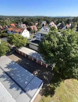 Über den Dächern von Schwaig - 3-Zimmer-Wohnung mit Ausblick, Balkon, Einbauküche und Garage - Schwaig (Nürnberg)