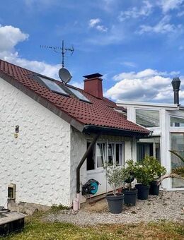 Attraktiver Mix für Selbständige und Gewerbetreibende ***Wohnhaus mit verbundener Werkhalle*** - Schwaikheim