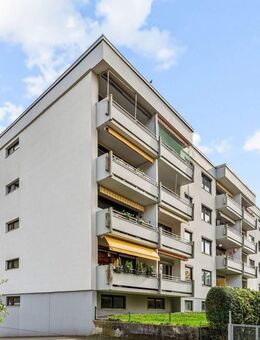 Frei - sofort einziehen! Komplett saniertes 1,5-Zi.-Apt. mit Westbalkon in München-Forstenried (U3) - München