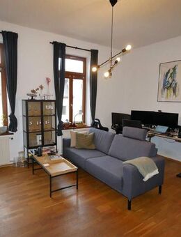 Hier schlägt das Altbau-Fan-Herz höher! Schöne 2-Zi-Whg mit EBK + Stellplatz Nähe HUK/Bahnhof - Coburg