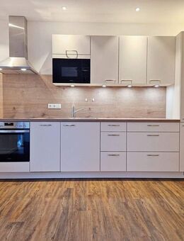 Modernes Servicewohnen für alle ab 60(!): Komfortable 2-Zi-Wohnung mit Terrasse im Fürstenhof Waging - Waging (See)