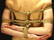 2 Stunden Bondage Session für Devotes Junges Paar - Winnenden Zentrum