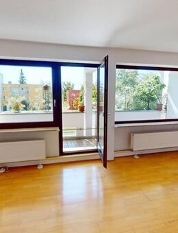 Großzügige & sonnige 4-Zimmer-ETW mit Loggia & Festungsblick im beliebten Frauenland, Würzburg FREI! - Würzburg
