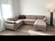 Neues! Sofa mit Schlaffunktion und Bettkasten - Köln