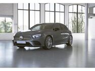 Mercedes A 250, e Kompaktlimousine AMG MBUX Wide, Jahr 2022 - Dillenburg