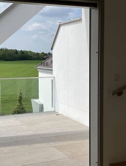 2 1/2 Zimmer Dachterrassen Maisonette in Planegg - Gräfelfing