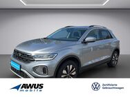 VW T-Roc, 1.5 TSI Move, Jahr 2023 - Schwerin