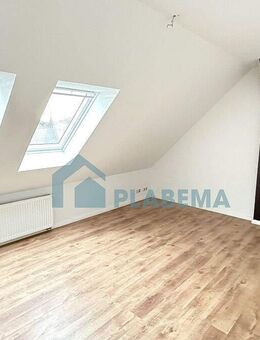 Tolle Altstadtwohnung - 4-Zimmer-Wohnung mit Balkon zu vermieten - Parchim