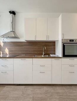 Erstbezug nach Sanierung! attraktive 2-Zimmer-Wohnung in zentraler Lage - Sarstedt