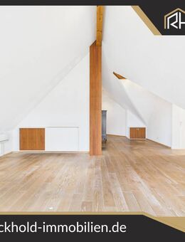 Wunderschöne Dachgeschosswohnung mit tollem Ausblick! - Östringen