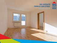 3 Zimmer, großer sonniger Balkon und Tageslichtküche - Chemnitz