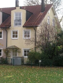 Helles Reihenendhaus mit sonnigem Garten in Puchhein-Bhf. - Puchheim