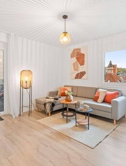 Bezugsfreie Wohnperle: Weinbergblick + Südbalkon in ES-City - Esslingen (Neckar)