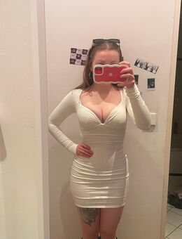 Elegantes Weißes Kleid von Oh Polly - Berlin Neukölln