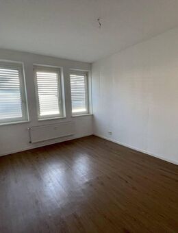 Nette 1-Zimmer-Wohnung DIREKT AN DER NIDDA [HMR-O05E03] - Frankfurt (Main)