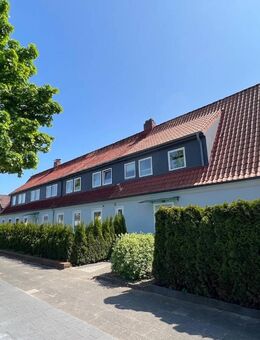 Mehrfamilienhaus mit 7 WE im Reihenhaus-Charakter - Neumünster