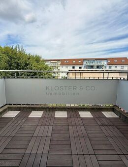 Familienfreundlich & top ausgestattet: 5,5-Zi.-Wohnung mit Carport, Balkon & EBK in Pattonville - Remseck (Neckar)