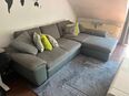 Schöne und gemütliche Couch mit Schlaffunktion in 38440
