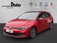 VW Golf, 1.5 VIII Active eTSI Life, Jahr 2021 - Nortorf (Landkreis Rendsburg-Eckernförde)