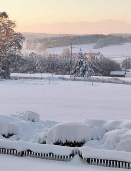 Großzügige 3,5 Zimmer-Wohnung mit herrlichem Bergblick - Rott (Bayern)