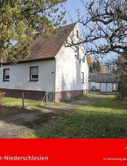 Wohnhaus aus dem Jahr 1955 mit Potenzial - Bad Muskau