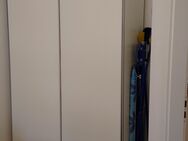 PAX Ikea Kleiderschrank mit Schiebetüren (237cm x150cm x60cm) - Leipzig Nord