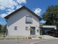 Moderne Eleganz trifft Energieeffizienz - Kampa KfW 40+ EFH mit Photovoltaik und Luxusausstattung - Happurg