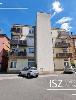 Dachgeschosswohnung mit Aufzug, Balkon und Ausbaumöglichkeit mit Dachterrasse - Schwabach