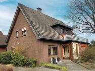 LOHNE/WIETMARSCHEN: Vermietetes Einfamilienhaus auf großem Grundstück mit Feldblick - Wietmarschen