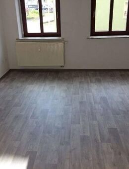 2-Zimmer-Wohnung mit Balkon im Erdgeschoss - Altenburg