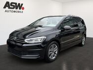 VW Touran, 1.5 l TSI Comfortline 150PS, Jahr 2022 - Sinsheim