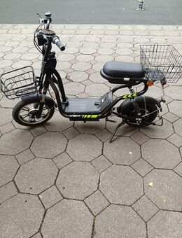 Schnäppchen: Elektro City Scooter (Mofa) - Duisburg